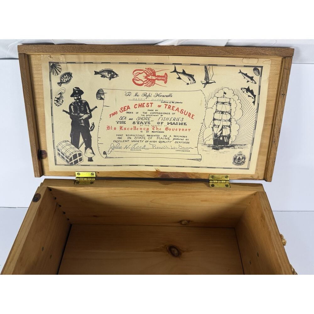 Vintage Wooden Nautical Pirate Sea Chest Treasure Box with Rope Handles